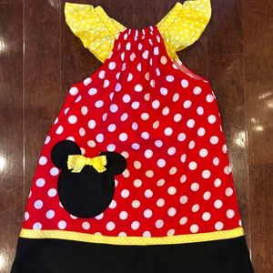 Minnie Mouse Appliqué dress * Size 5